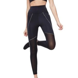 Good American Black Reflective Mesh Legging